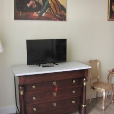Antica Dimora Apartment Албенга Екстериор снимка