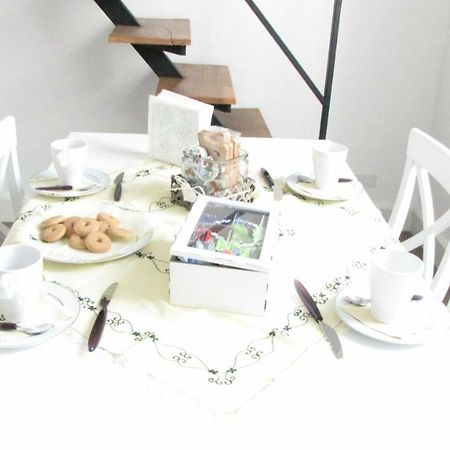Antica Dimora Apartment Албенга Екстериор снимка